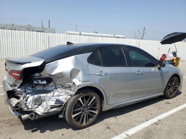  TOYOTA CAMRY 2019 Серебристый