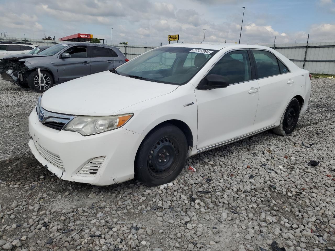 2014 Toyota Camry Hybrid на продаже в Cahokia Heights, IL - Minor Dent/Scratches