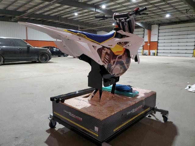 MOTO SIMULATOR