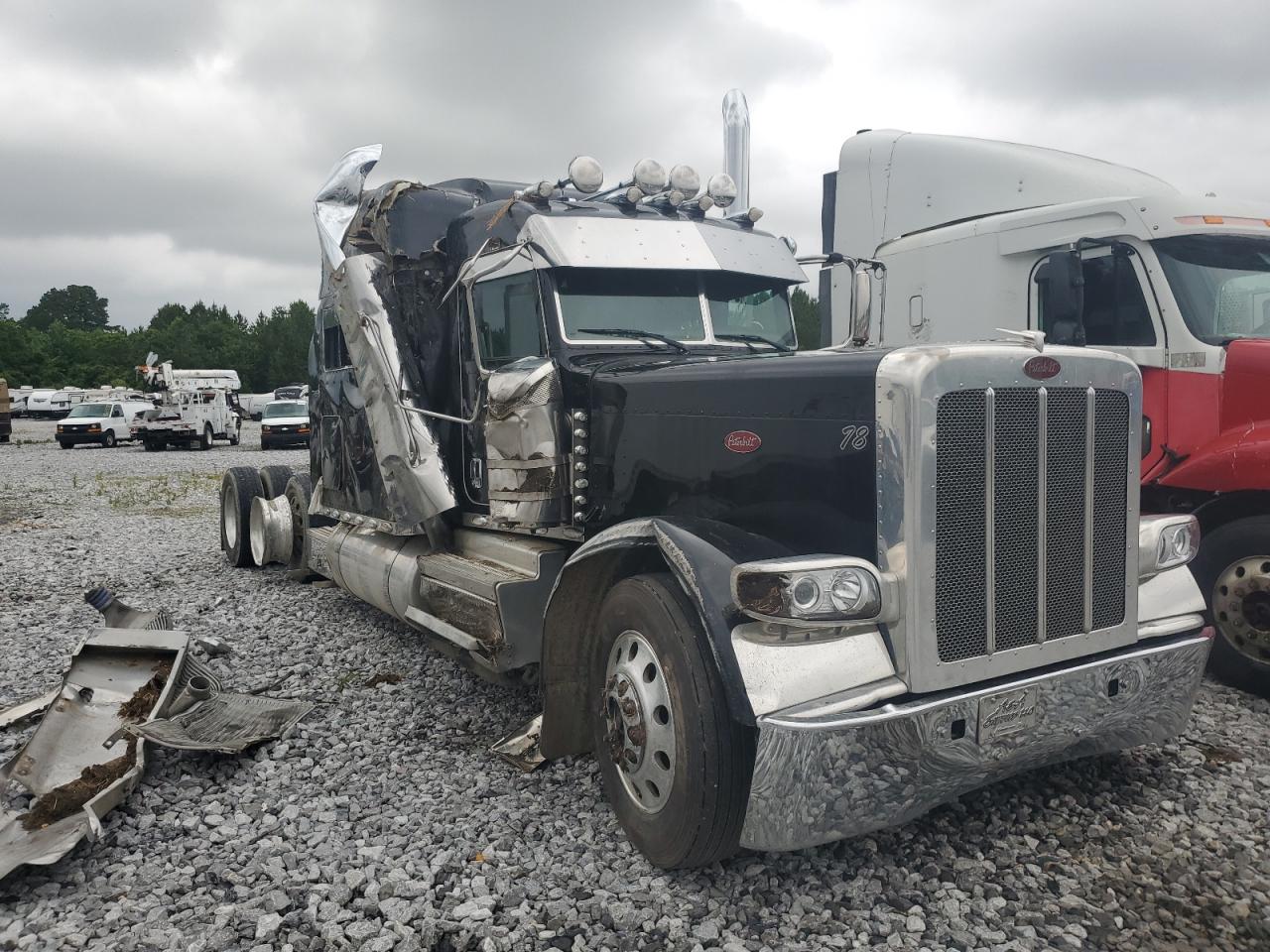 2022 Peterbilt 389 Semi Truck na sprzedaż w Memphis, TN - Side