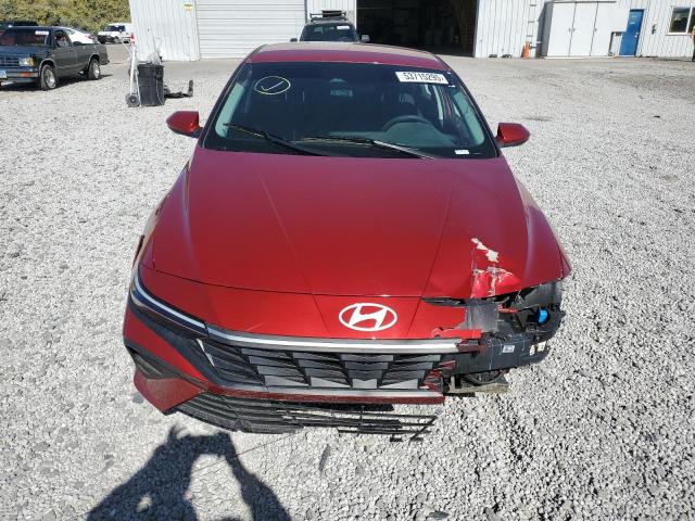  HYUNDAI ELANTRA 2024 Красный