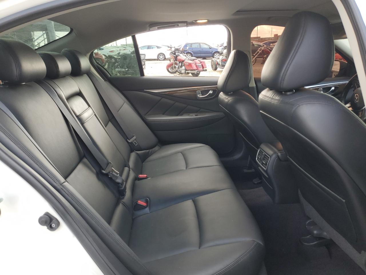 2018 Infiniti Q50 Luxe VIN: JN1EV7AP3JM590509 Lot: 56700755