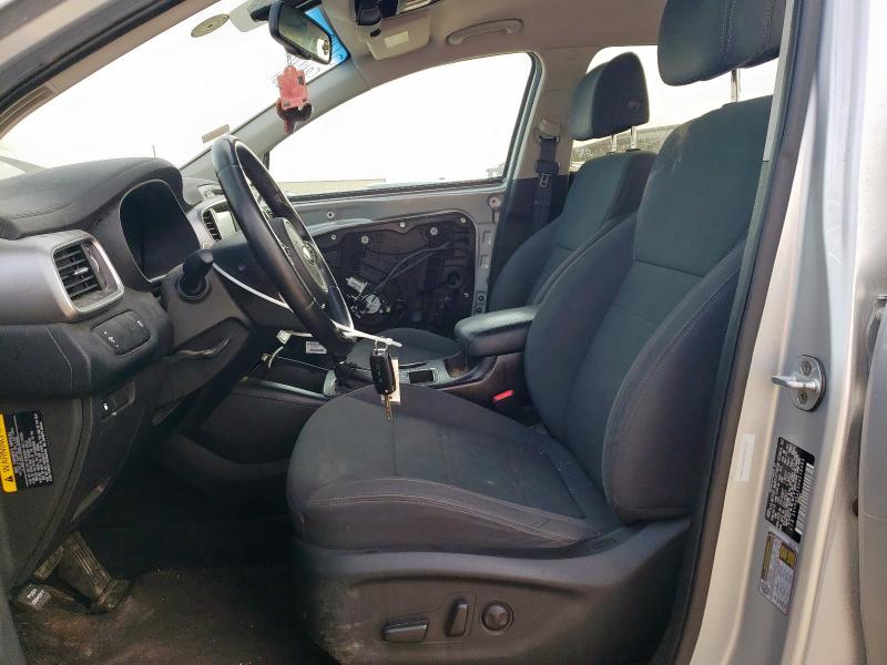  KIA SORENTO 2017 Сріблястий