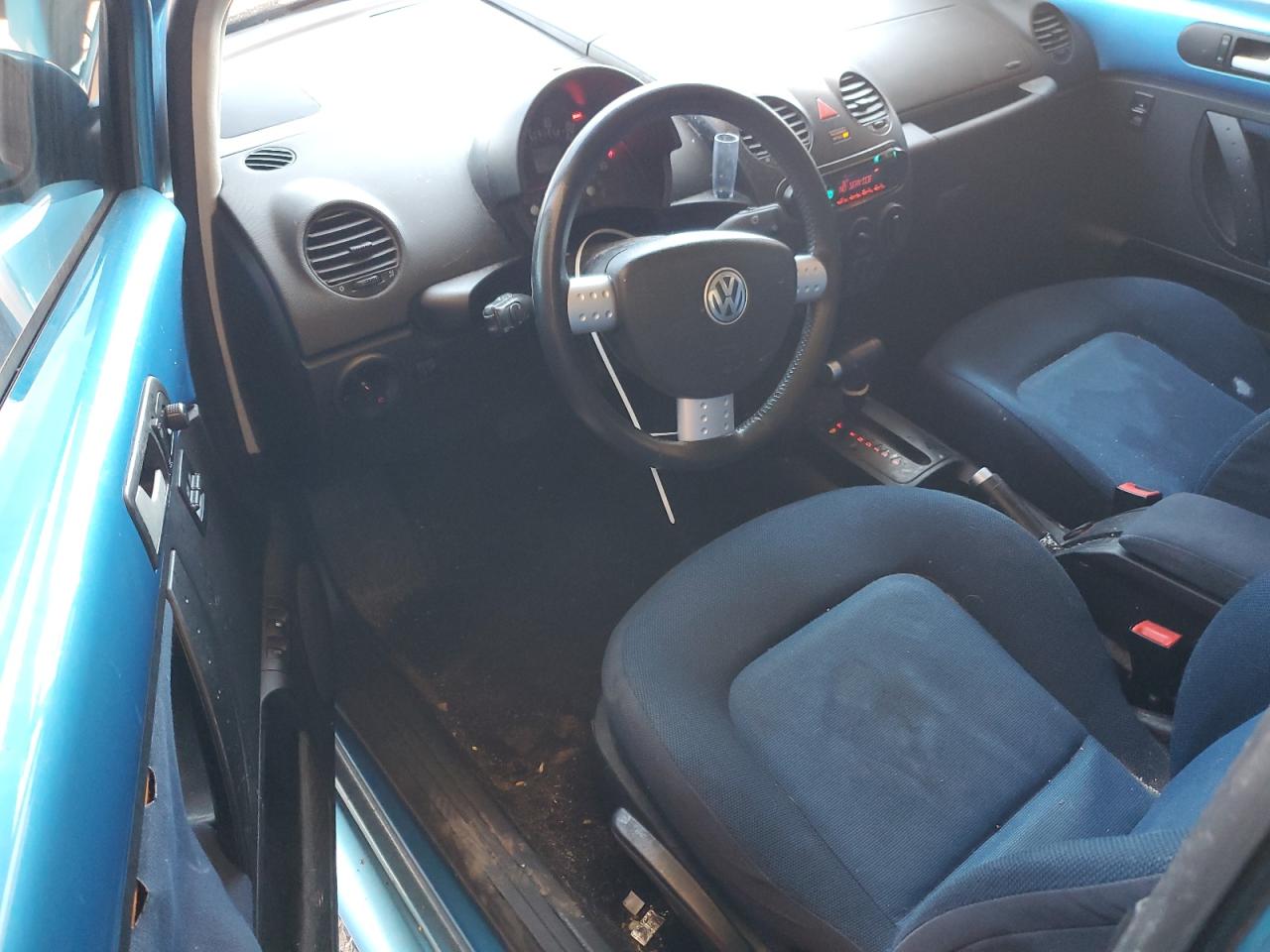 2004 Volkswagen New Beetle Satellite Blue Gls VIN: 3VWGK31C44M420640 Lot: 56803395