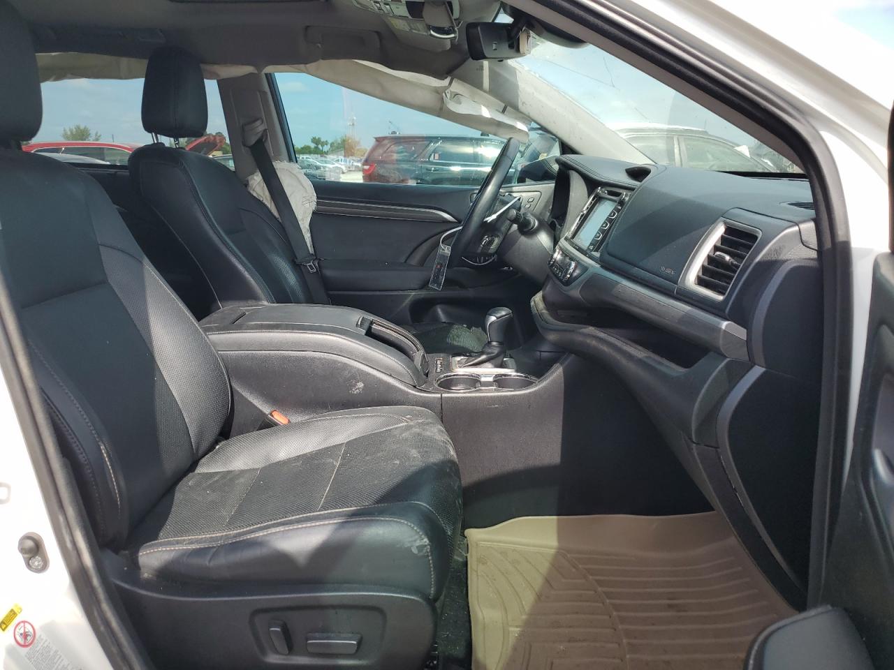 2017 Toyota Highlander Hybrid Limited VIN: 5TDDGRFH1HS025142 Lot: 57107425