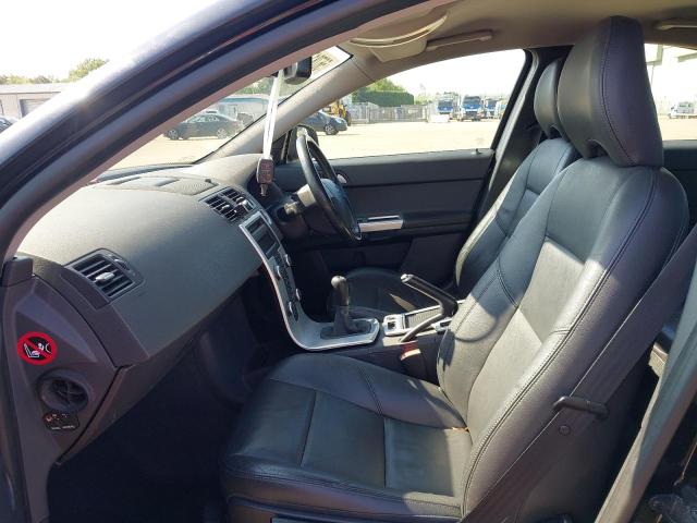 2011 VOLVO S40 SE LUX