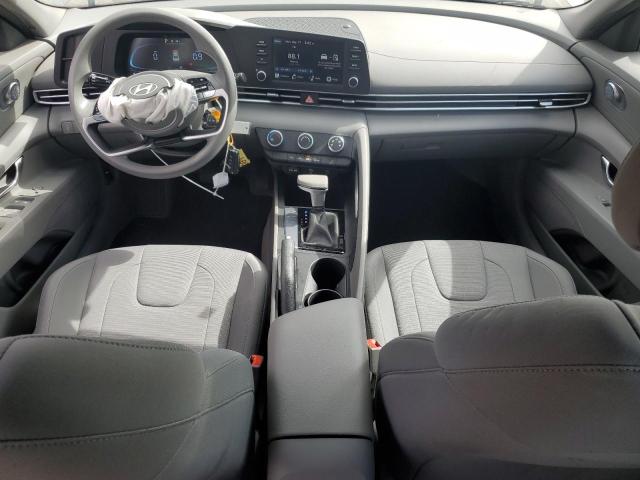  HYUNDAI ELANTRA 2024 Серебристый