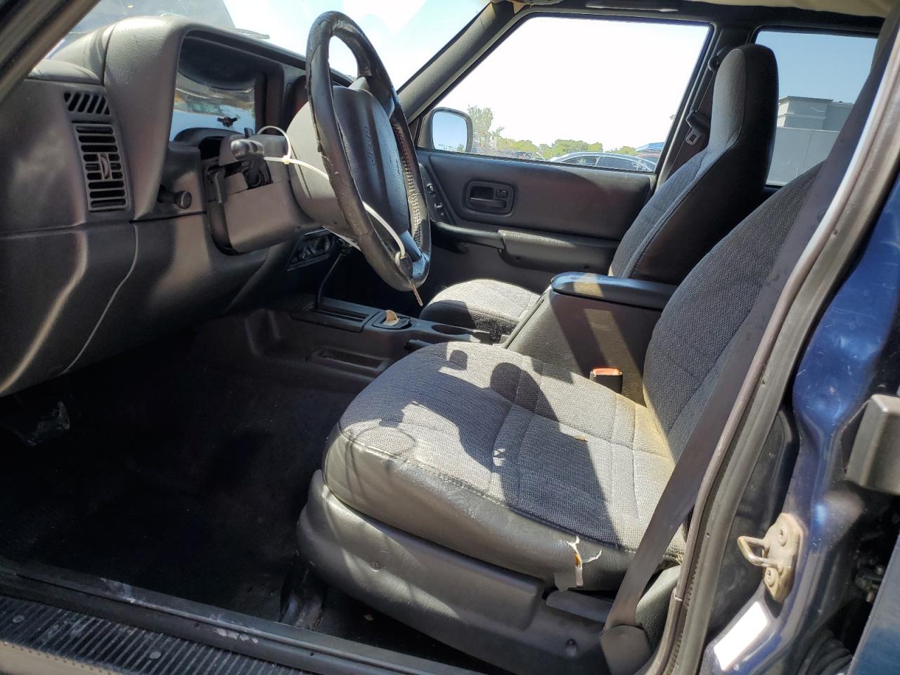 2001 Jeep Cherokee Sport VIN: 1J4FT48S51L514175 Lot: 56869215