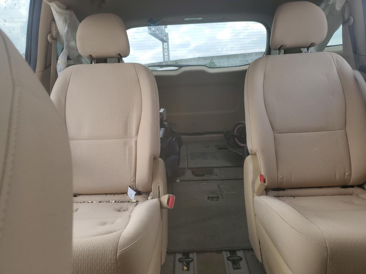 2017 Kia Sedona Lx VIN: KNDMB5C18H6293782 Lot: 55952435