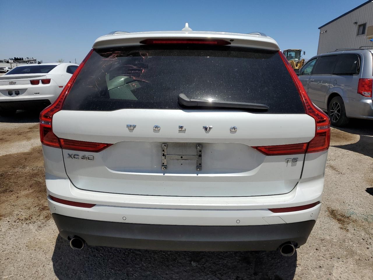2021 Volvo Xc60 T5 Momentum VIN: YV4102DK5M1753385 Lot: 57084315