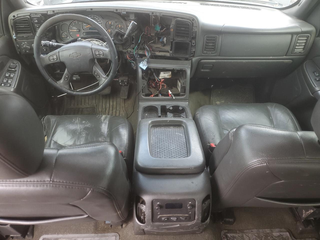 2005 Chevrolet Silverado K2500 Heavy Duty VIN: 1GCHK23215F913487 Lot: 57225445