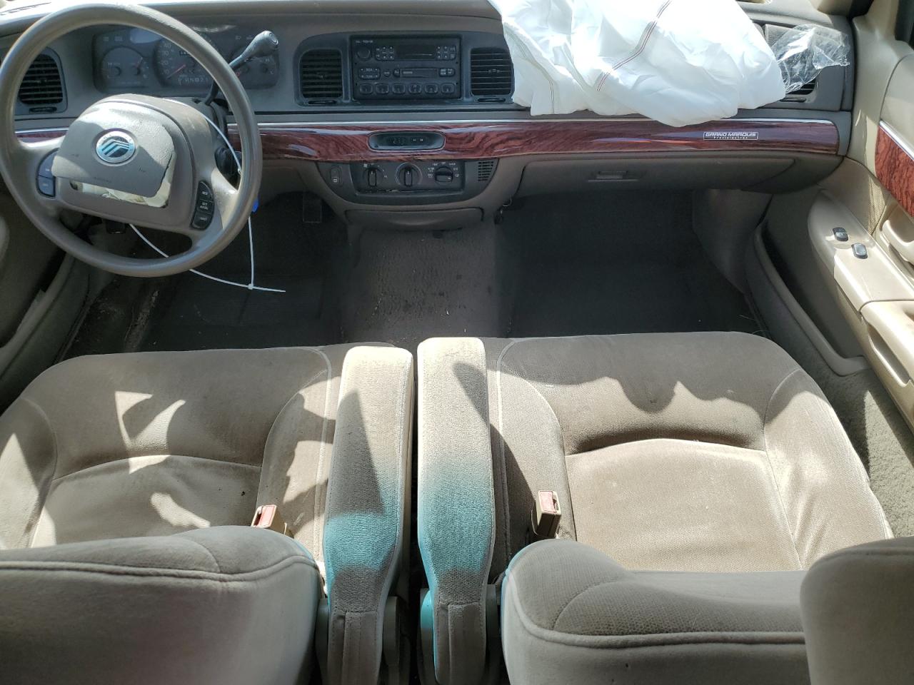 2001 Mercury Grand Marquis Gs VIN: 2MEFM74W01X684460 Lot: 56354285