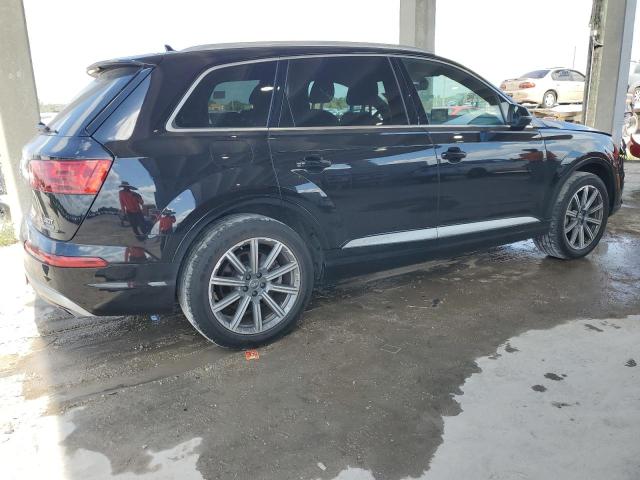  AUDI Q7 2018 Черный