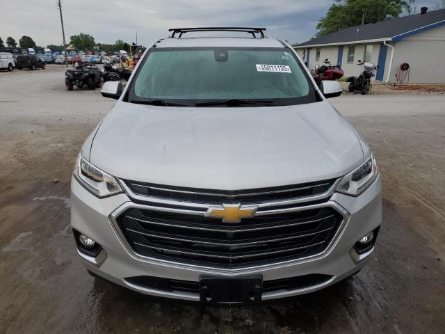  CHEVROLET TRAVERSE 2018 Srebrny