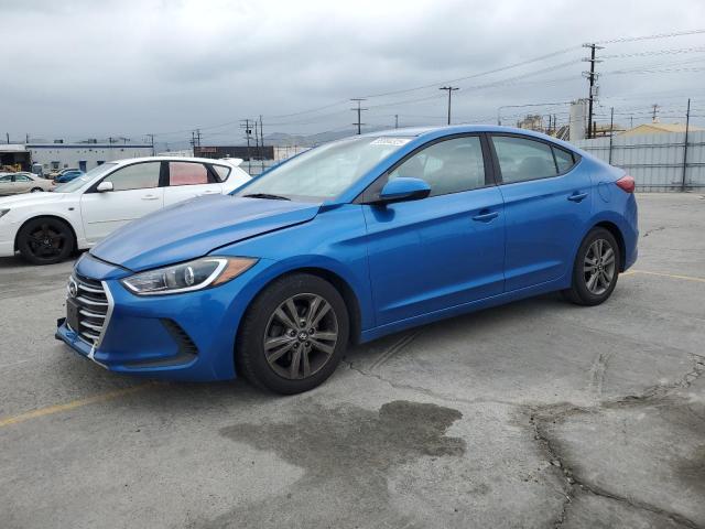  HYUNDAI ELANTRA 2018 Синий