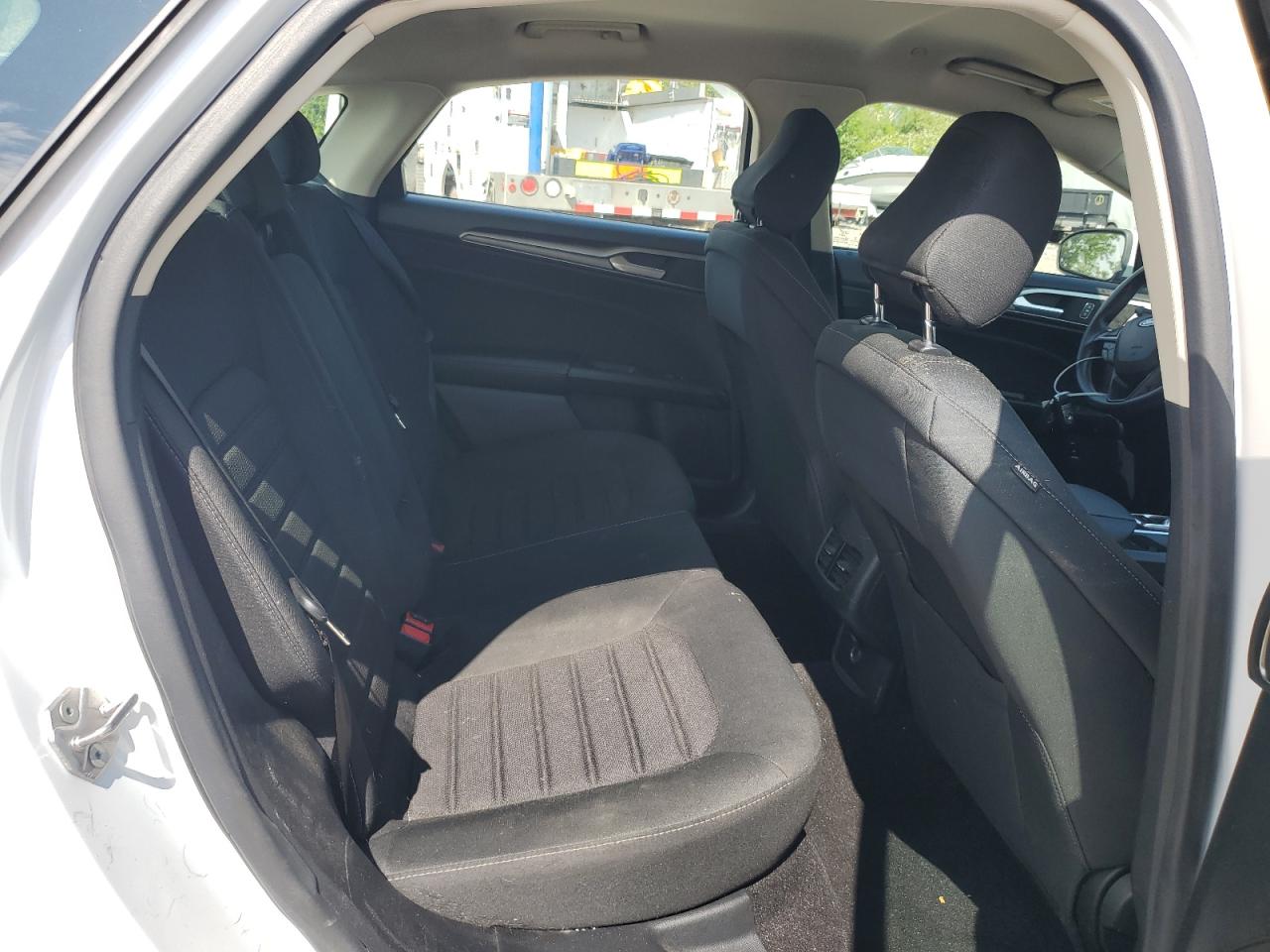 2020 Ford Fusion Se VIN: 3FA6P0LUXLR119074 Lot: 54037515