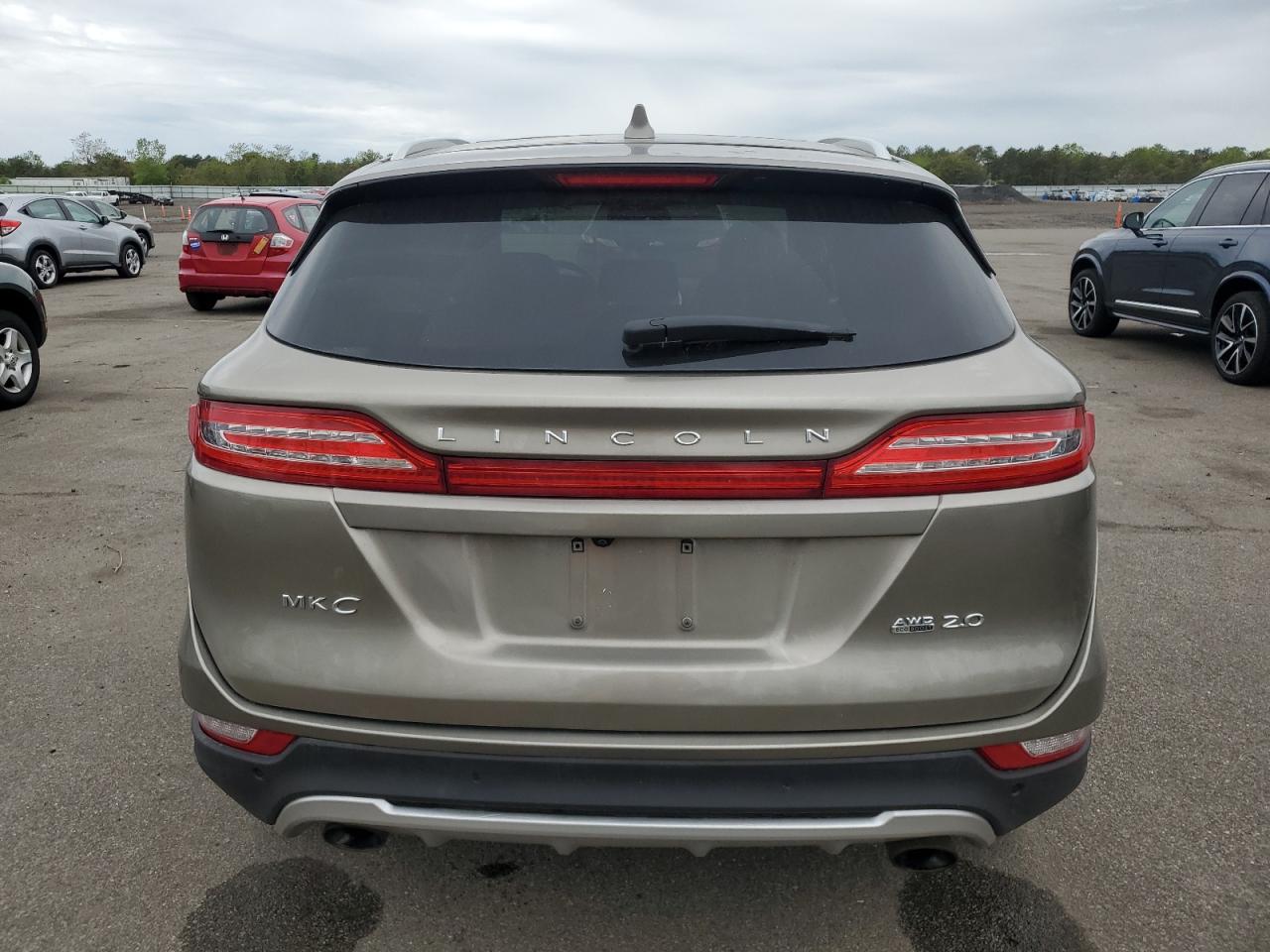 2016 Lincoln Mkc Reserve VIN: 5LMCJ3D96GUJ11569 Lot: 54914105