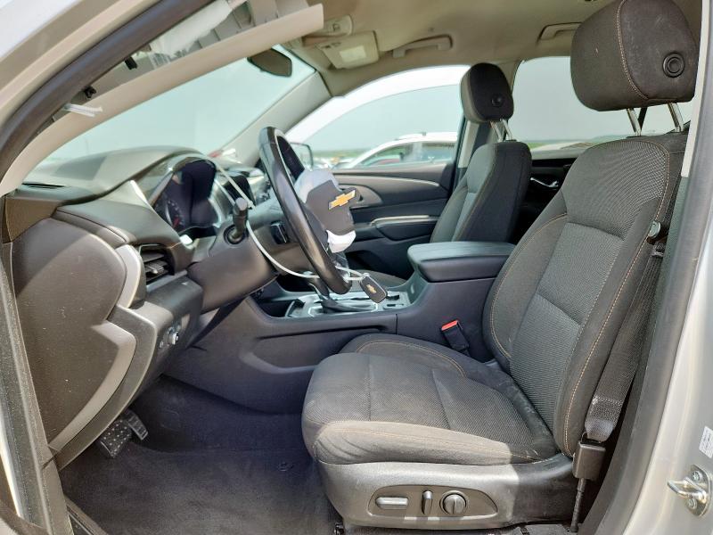  CHEVROLET TRAVERSE 2019 Серебристый