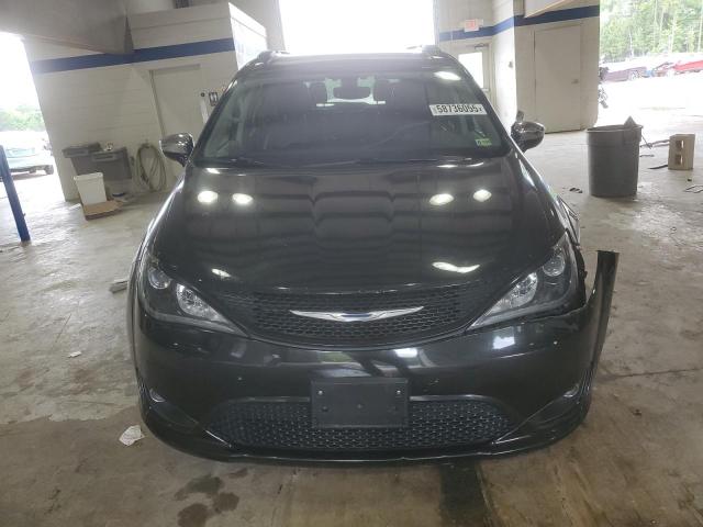  CHRYSLER PACIFICA 2018 Czarny