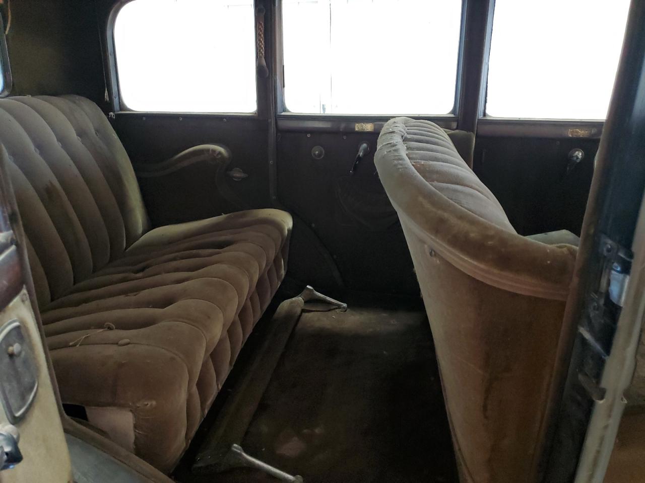 1928 Studebaker Commander VIN: 4050343 Lot: 57653855