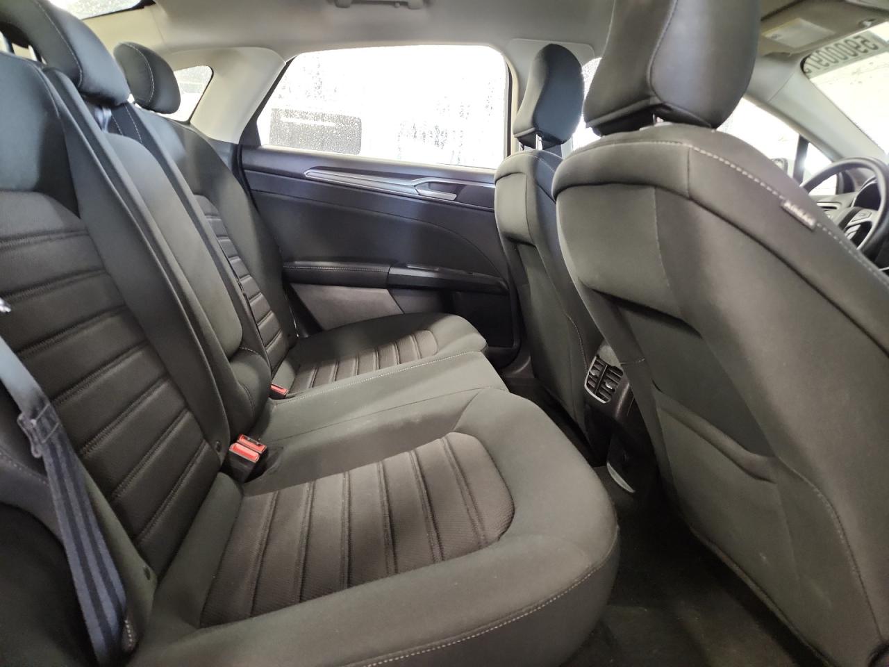 2020 Ford Fusion Se VIN: 3FA6P0LU0LR119097 Lot: 59000975