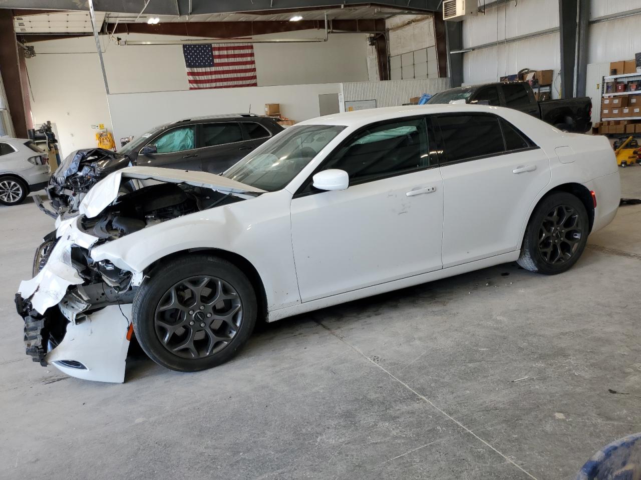 2016 Chrysler 300 S en Venta en Greenwood, NE - Front End