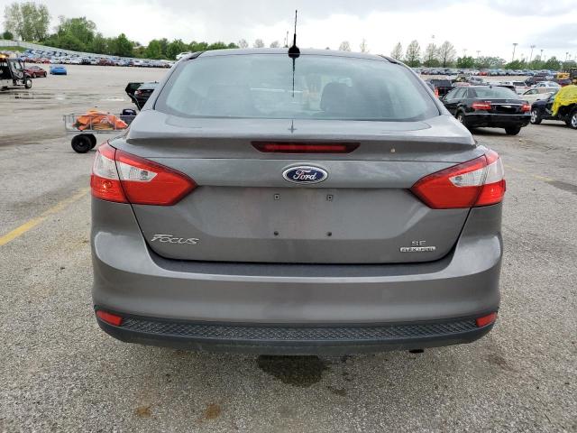 Sedans FORD FOCUS 2012 Gray