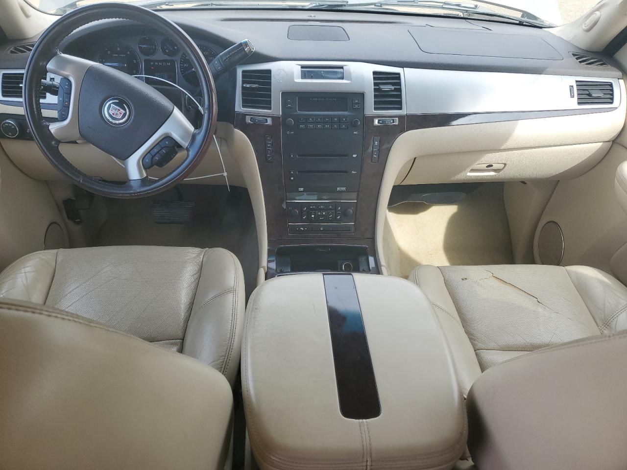 2007 Cadillac Escalade Luxury VIN: 1GYFK63837R268162 Lot: 55963505