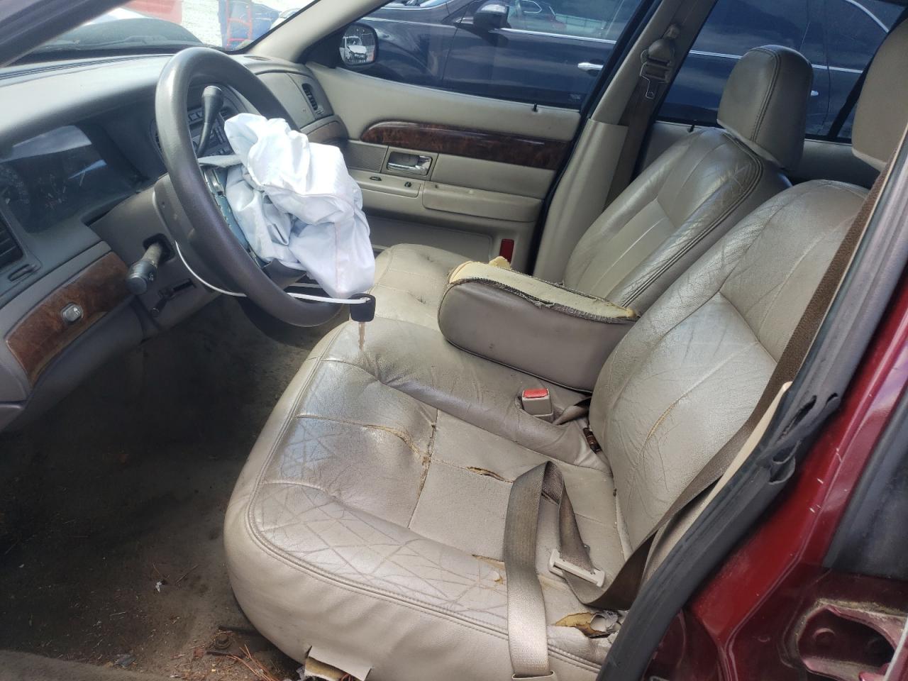2008 Mercury Grand Marquis Gs VIN: 2MEFM74V88X630261 Lot: 56665565
