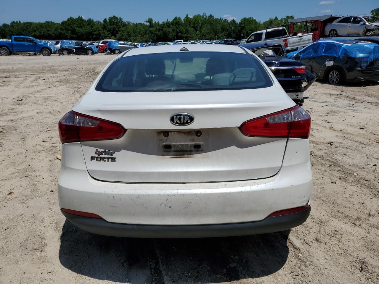 2015 Kia Forte Lx VIN: KNAFX4A67F5416345 Lot: 57020515