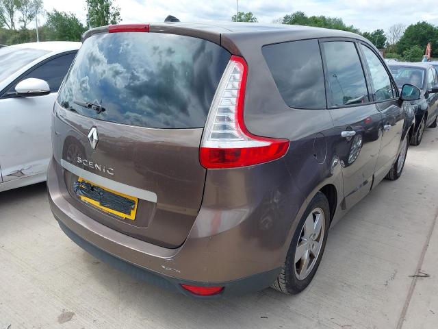2011 RENAULT GRAND SCEN