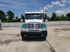 2009 Freightliner Columbia Semi Truck for Sale in New Orleans, LA - Minor Dent/Scratches