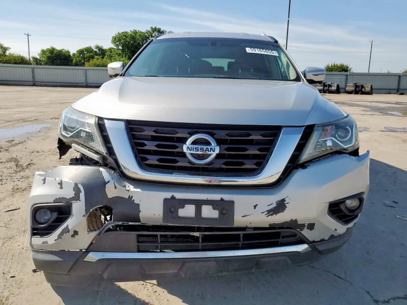  NISSAN PATHFINDER 2019 Srebrny