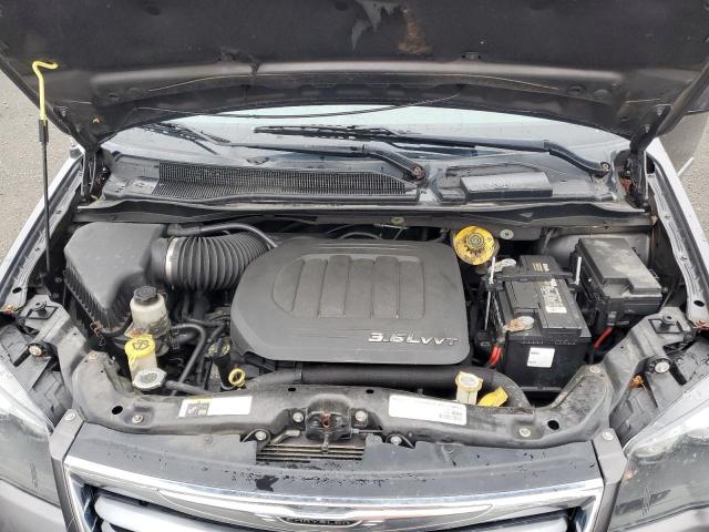 2016 CHRYSLER TOWN & COUNTRY S