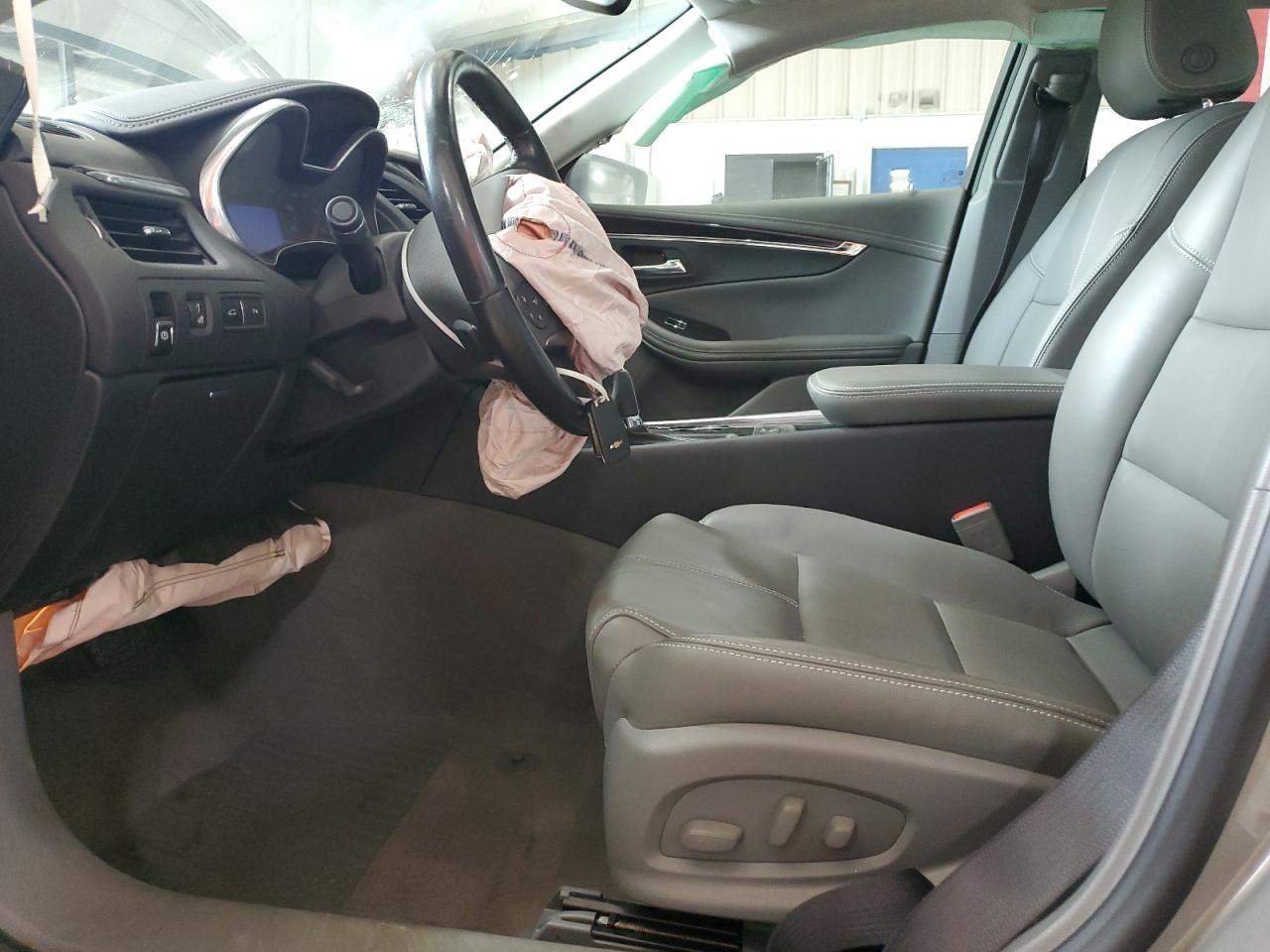 2018 Chevrolet Impala Lt VIN: 2G1105S34J9104001 Lot: 57229315