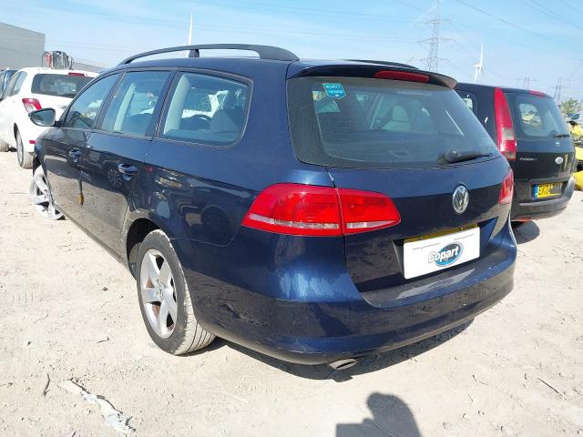 2011 VOLKSWAGEN PASSAT S B