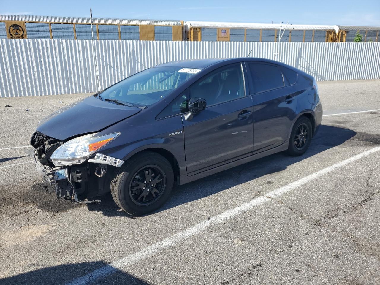 2015 Toyota Prius de vânzare în Van Nuys, CA - Front End