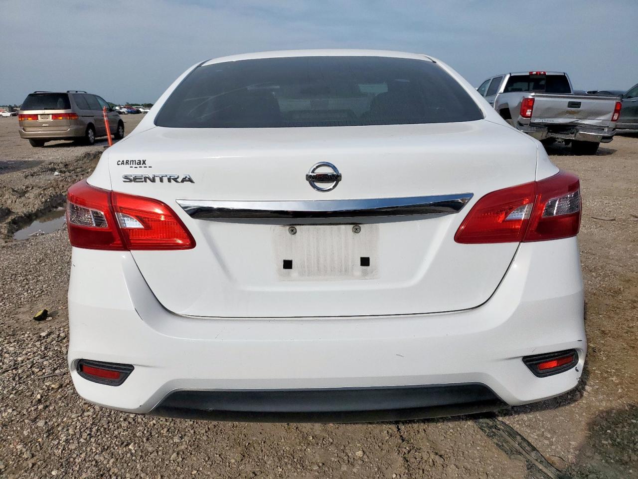2017 Nissan Sentra S VIN: 3N1AB7AP8HY404302 Lot: 56682835