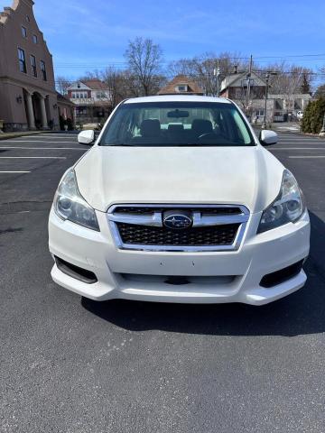 Sedans SUBARU LEGACY 2013 Biały