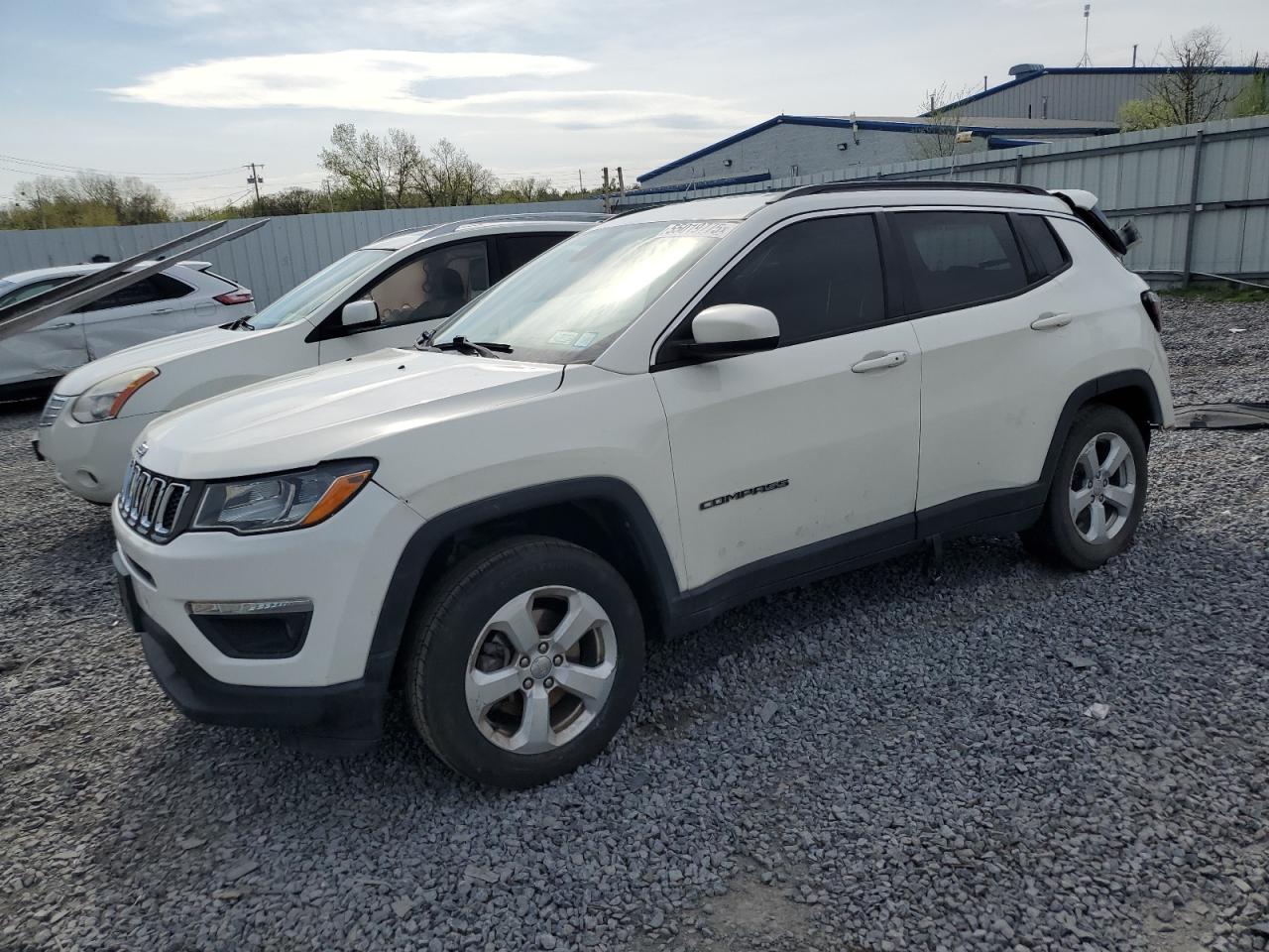 2018 Jeep Compass Latitude na sprzedaż w Albany, NY - Rear End