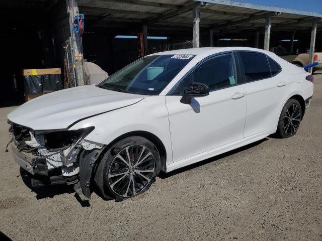  TOYOTA CAMRY 2019 Белый