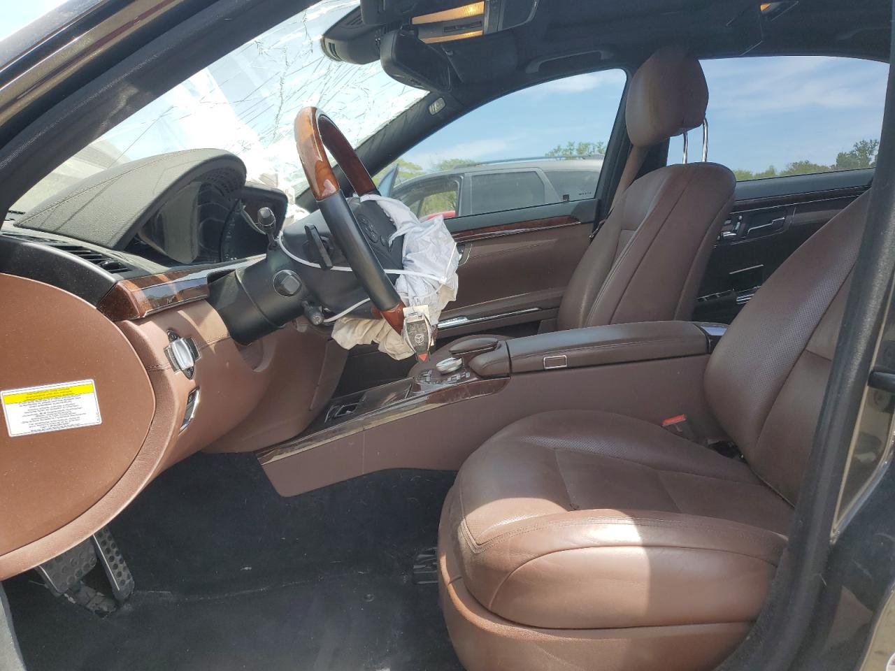 2011 Mercedes-Benz S 550 4Matic VIN: WDDNG8GB2BA414410 Lot: 56553095
