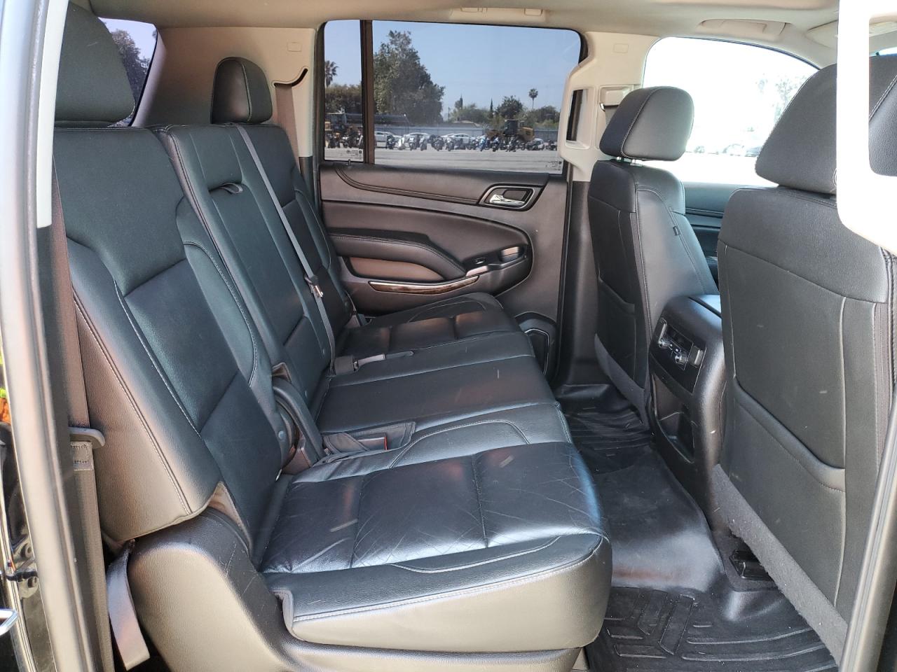2020 Chevrolet Suburban C1500 Lt VIN: 1GNSCHKC4LR123457 Lot: 57345375