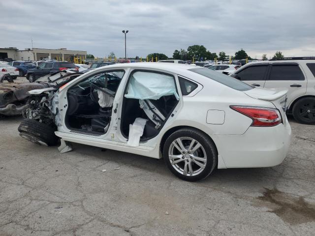  NISSAN ALTIMA 2015 Белый