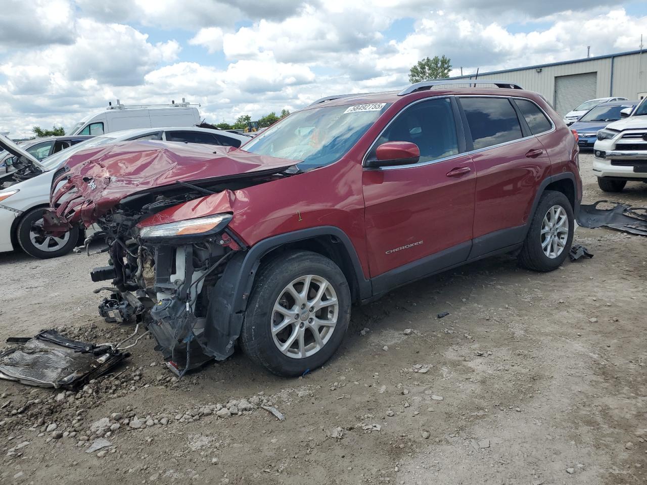 2017 Jeep Cherokee Latitude продається в Kansas City, KS - Front End