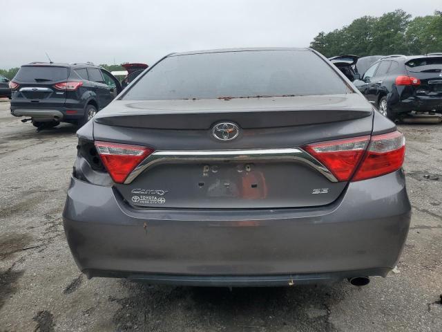  TOYOTA CAMRY 2017 Серый