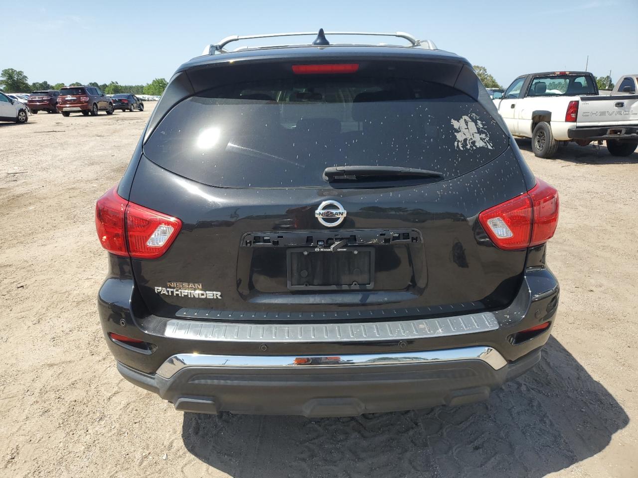 2020 Nissan Pathfinder S VIN: 5N1DR2AN3LC599553 Lot: 57048435