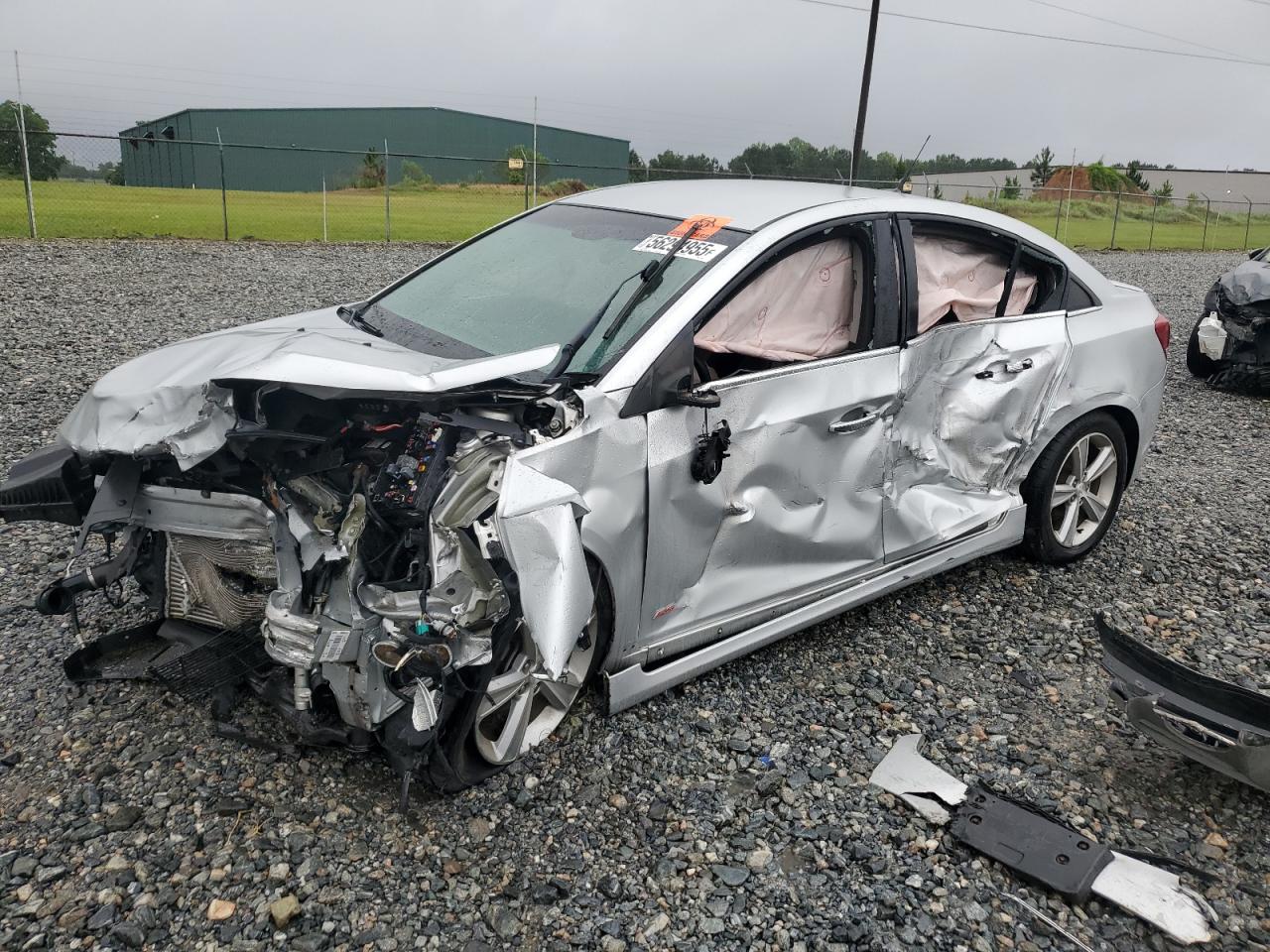 Tifton, GA에서 판매 중인 2013 Chevrolet Cruze Lt - Front End