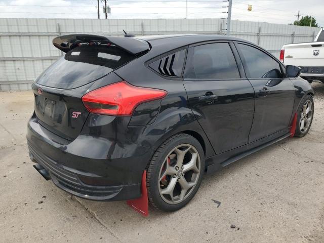  FORD FOCUS 2015 Czarny