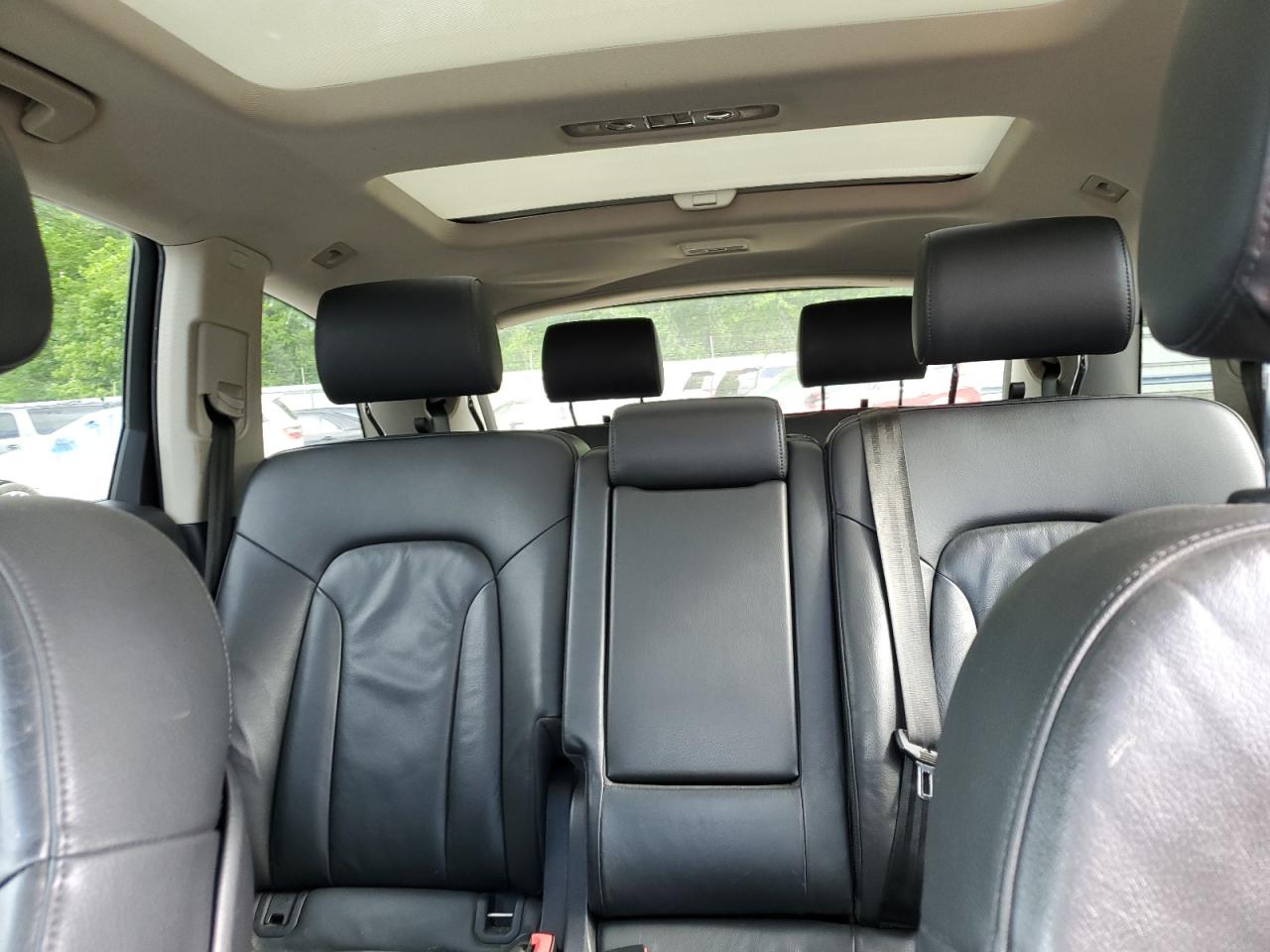 2010 Audi Q7 Premium Plus VIN: WA1LMAFE2AD000743 Lot: 56893185